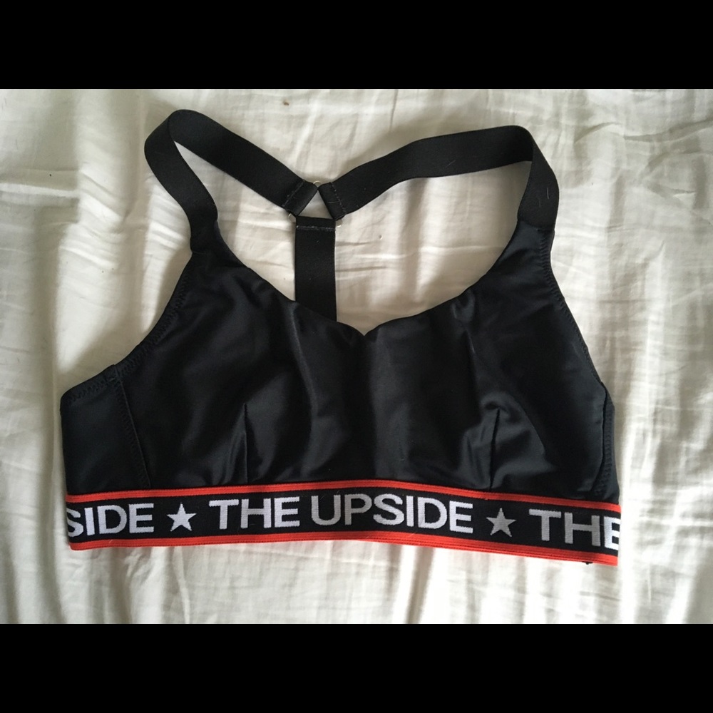 THE UPSIDE NWOT SPORTS BRA SMALL 6 RED WHITE